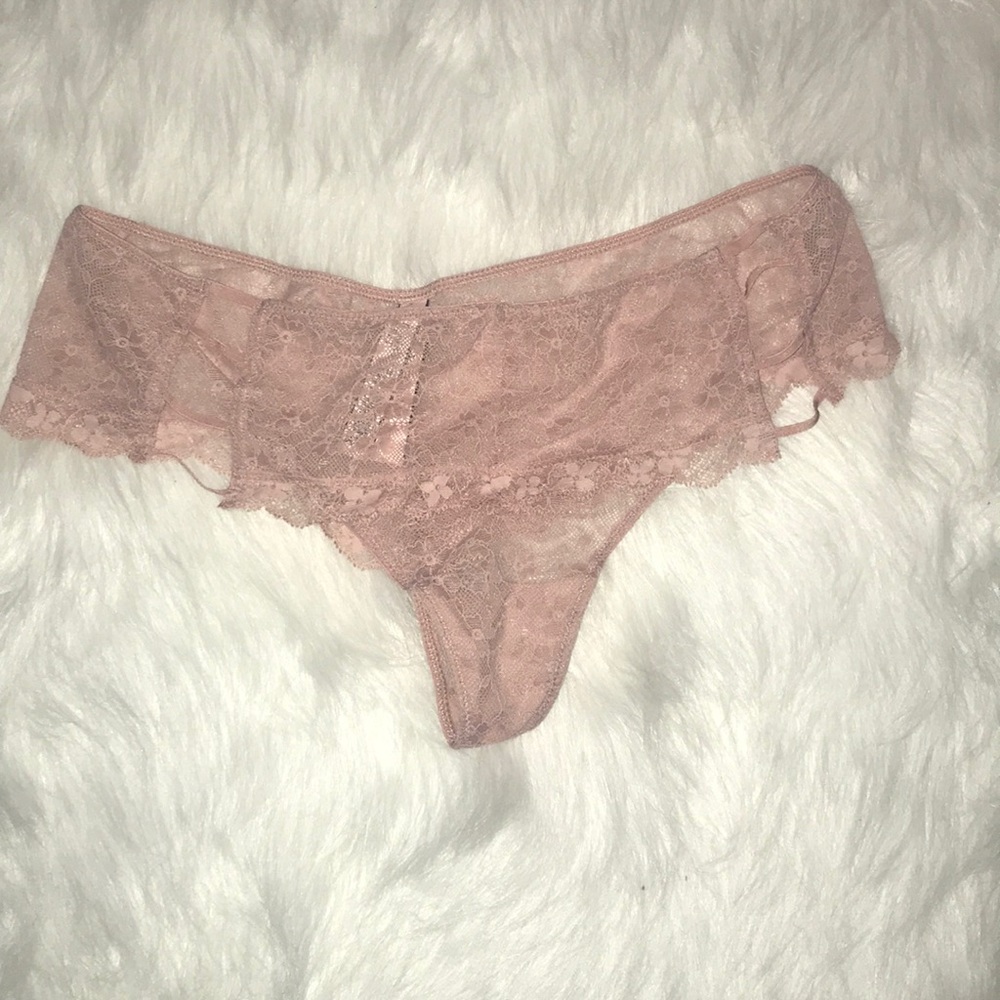 Victoria secret thong panty size L